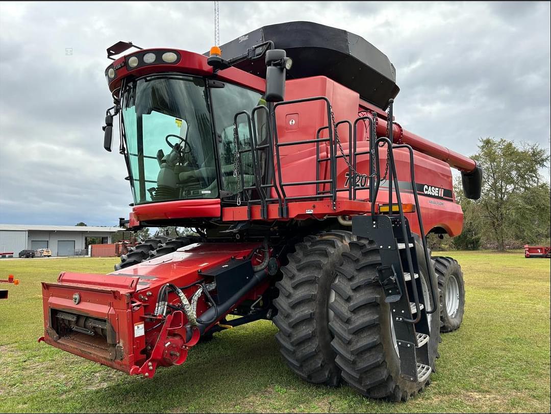 Image of Case IH 7120 Primary image