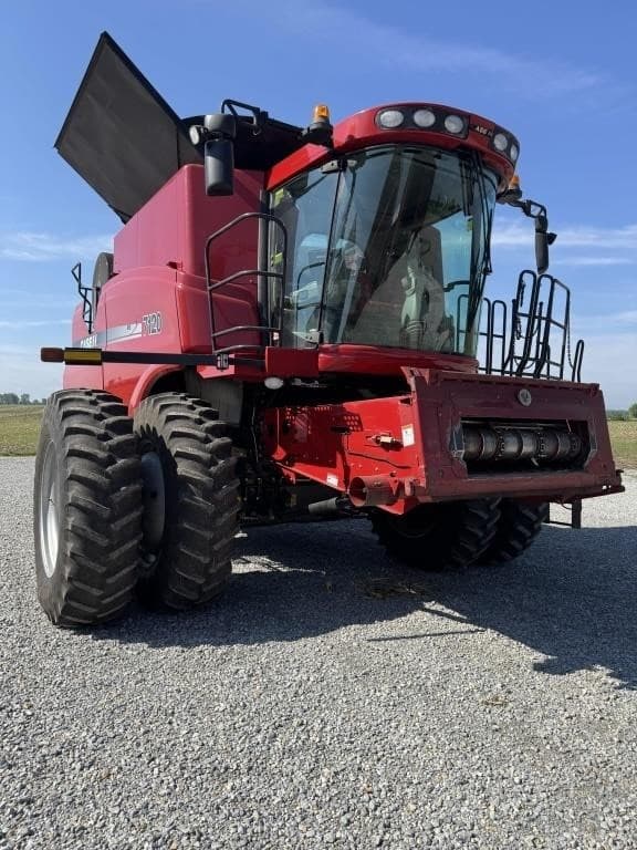 Image of Case IH 7120 equipment image 3