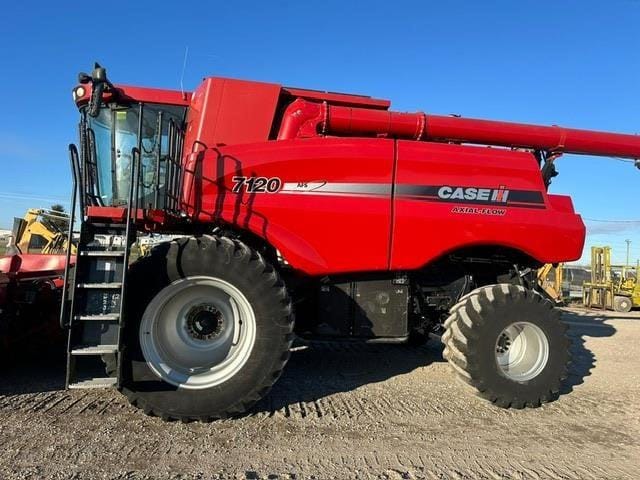 2011 Case IH 7120 Equipment Image0