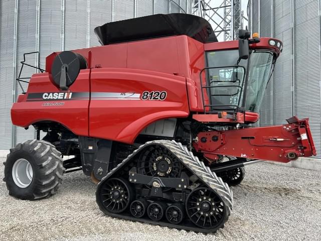 Image of Case IH 8120 equipment image 1