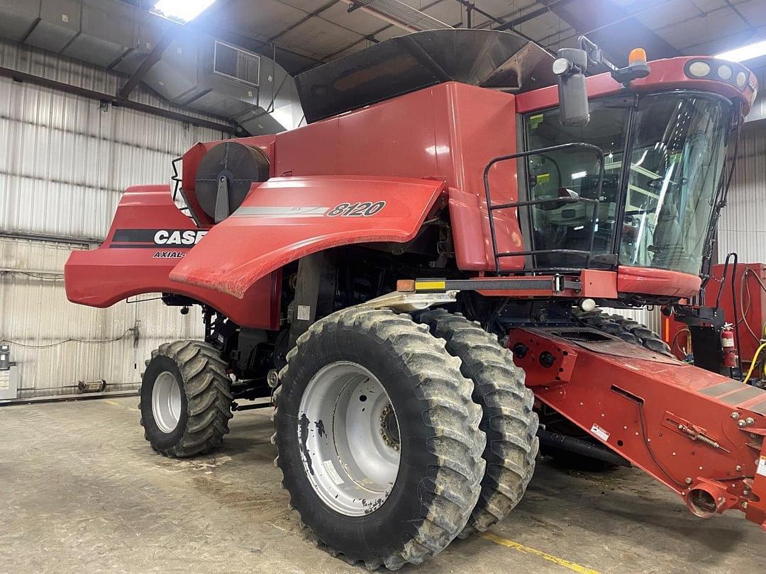 Image of Case IH 8120 Primary image