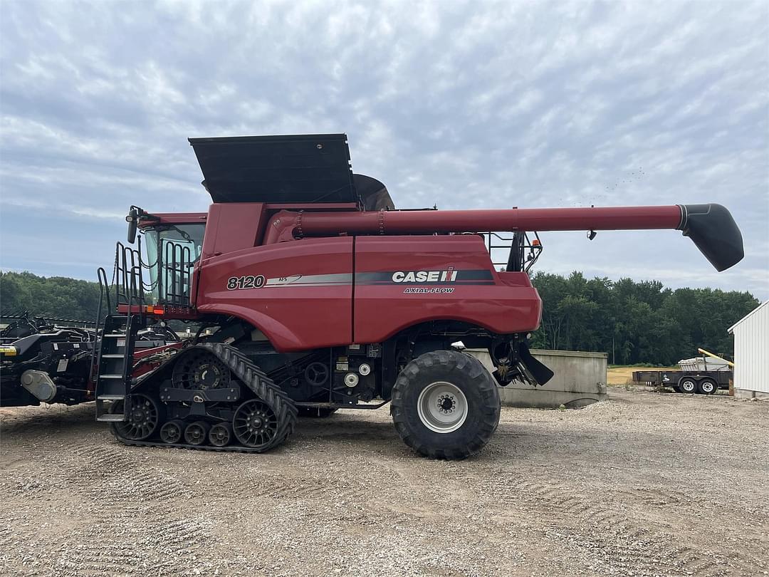 Image of Case IH 8120 Primary image