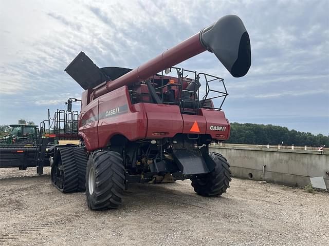 Image of Case IH 8120 equipment image 1