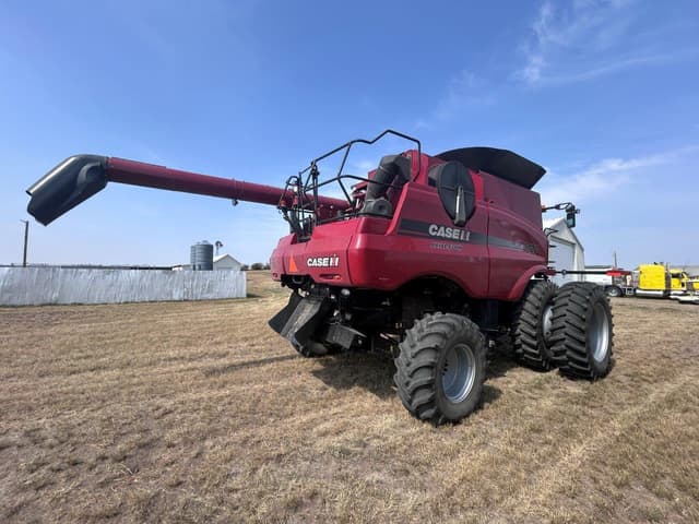 Image of Case IH 8120 equipment image 3