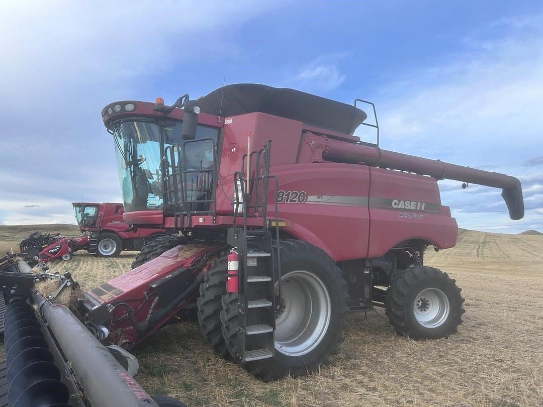 Image of Case IH 8120 Primary image