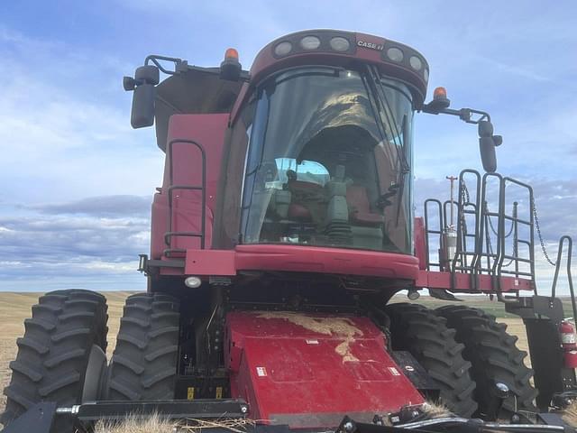 Image of Case IH 8120 equipment image 3