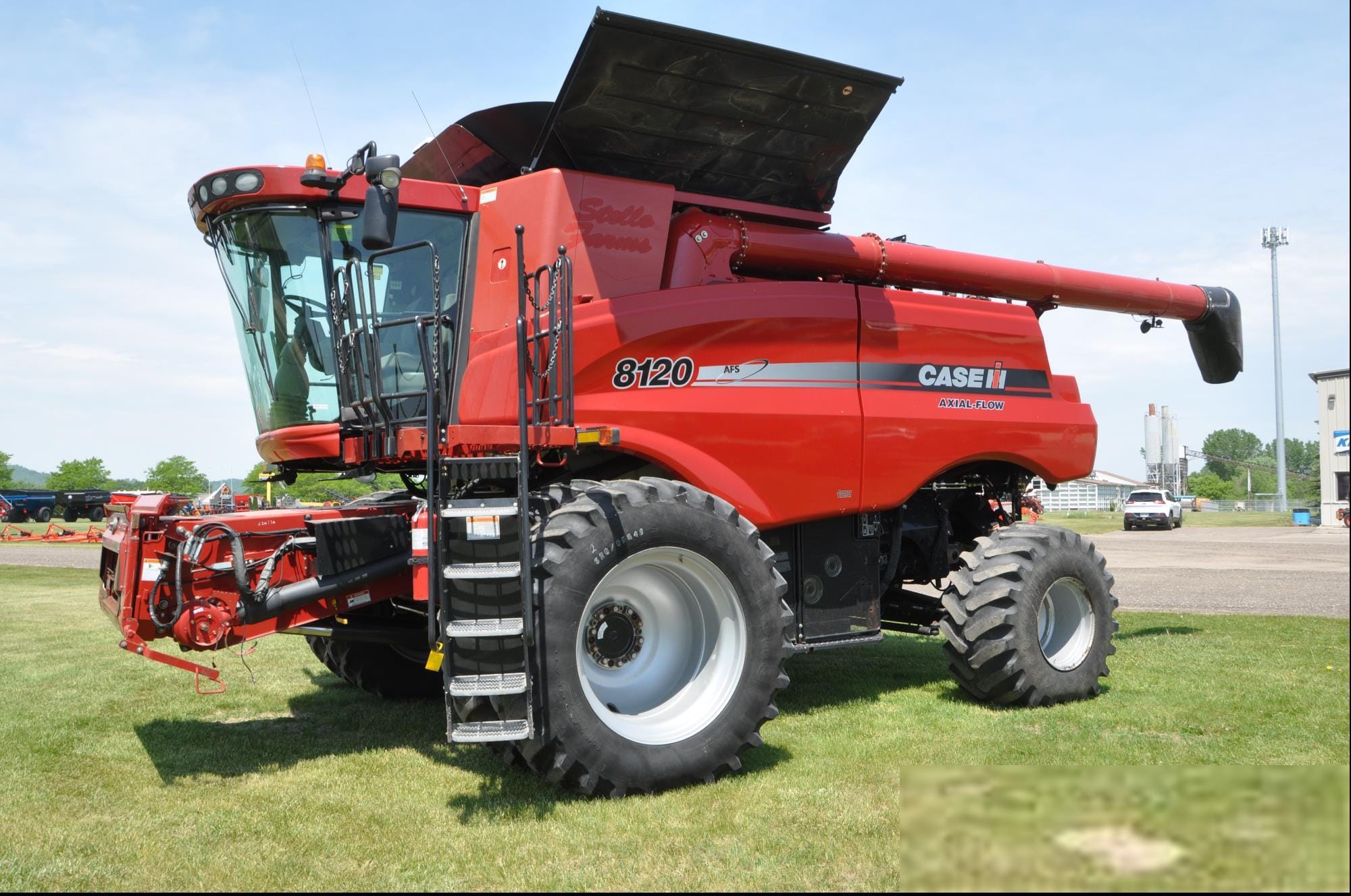 Main image Case IH 8120