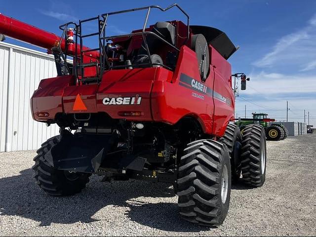 Image of Case IH 8120 equipment image 2