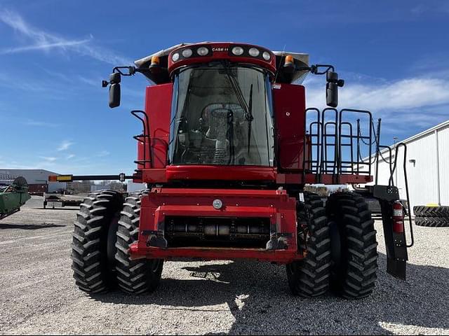 Image of Case IH 8120 equipment image 4