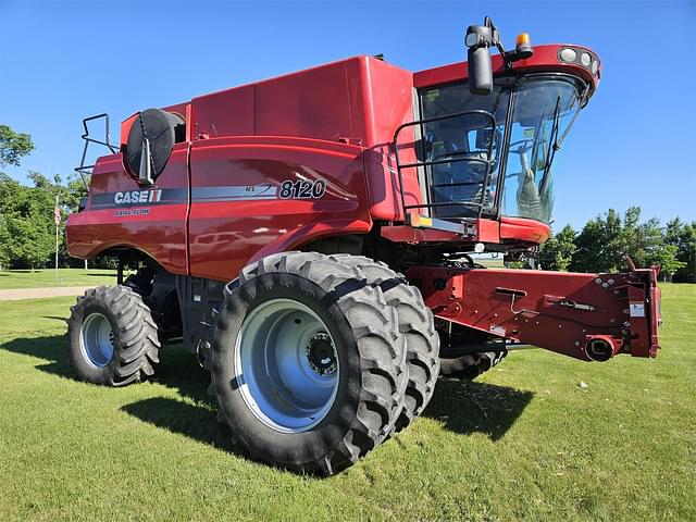 Image of Case IH 8120 equipment image 1