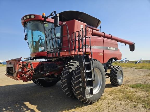 Image of Case IH 8120 Primary image