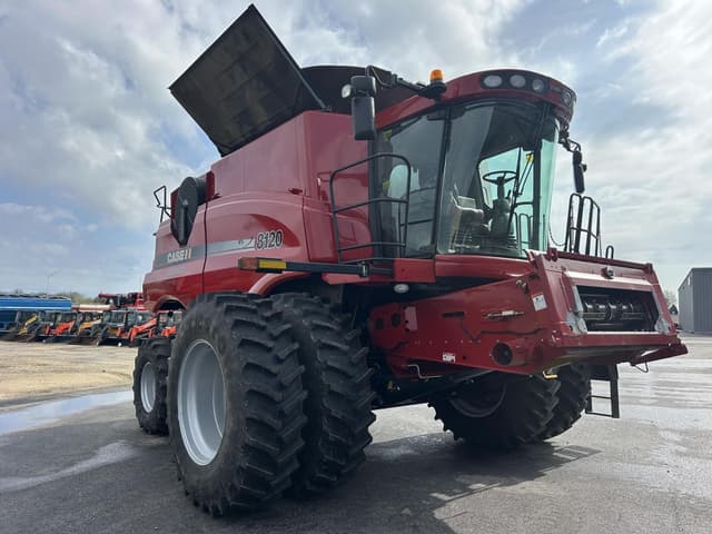 Image of Case IH 8120 equipment image 4