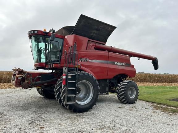 Image of Case IH 8120 equipment image 2