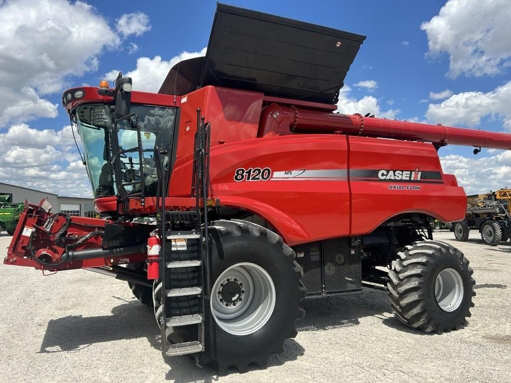 Image of Case IH 8120 Primary image