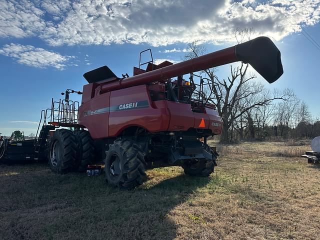 Image of Case IH 8120 equipment image 3