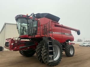 2011 Case IH 8120 Image