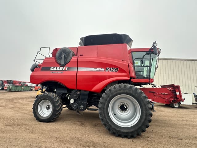 Image of Case IH 8120 equipment image 1