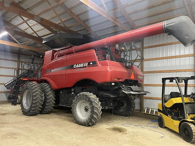 Image of Case IH 8120 equipment image 1