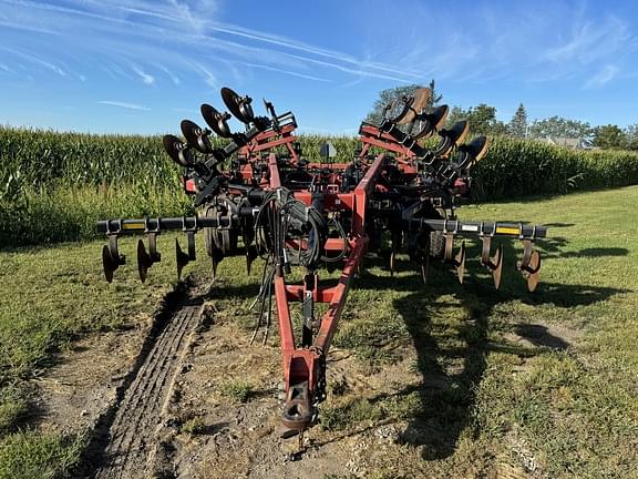 Image of Case IH Ecolo-Tiger 870 equipment image 2