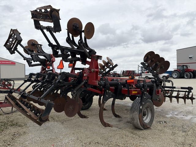 Image of Case IH Ecolo-Tiger 870 equipment image 2