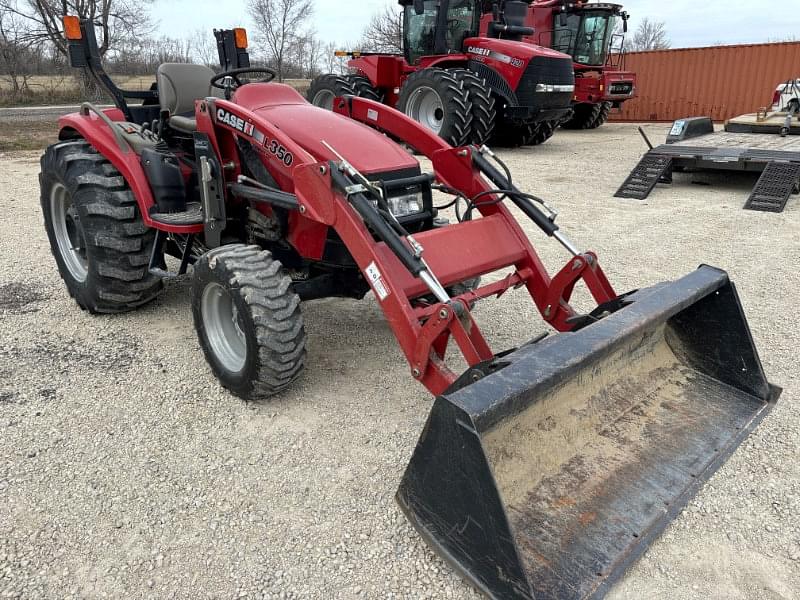 Image of Case IH Farmall 45 Image 1