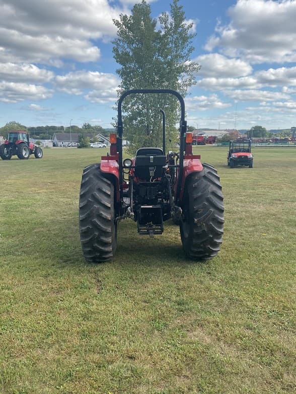 Image of Case IH Farmall 75A equipment image 3