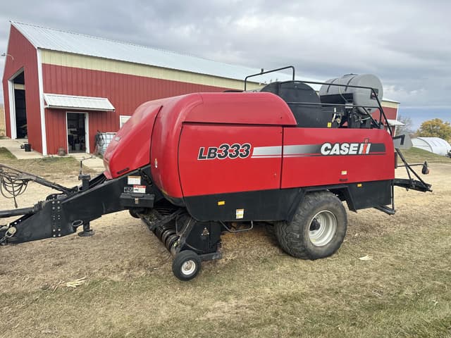 Image of Case IH LB333 equipment image 2