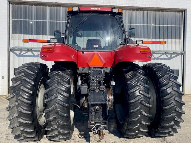 Image of Case IH Magnum 260 equipment image 3