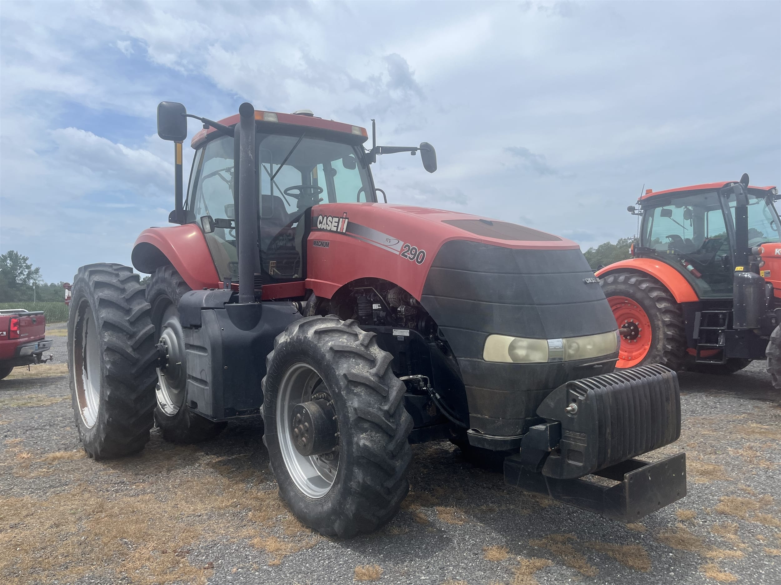 2011 Case IH Magnum 290 Equipment Image0
