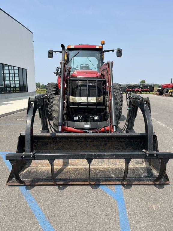 Image of Case IH Magnum 180 equipment image 3