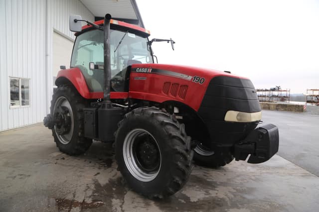 Image of Case IH Magnum 190 equipment image 2