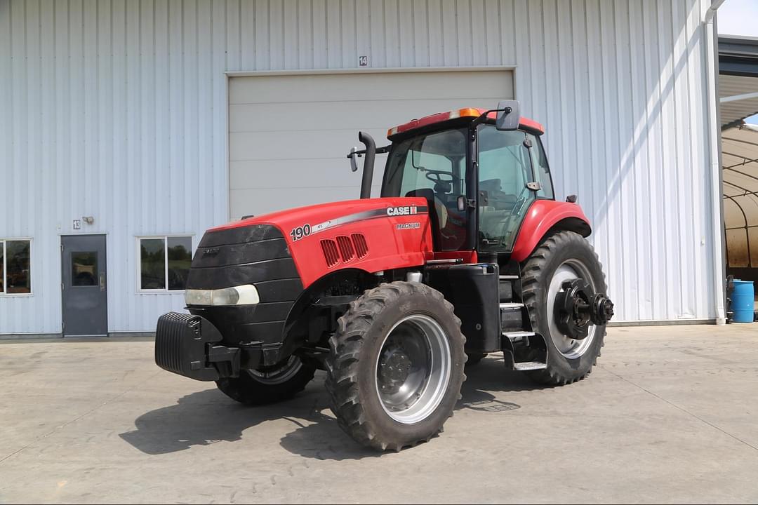 Image of Case IH Magnum 190 Primary image