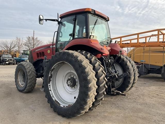 Image of Case IH Magnum 190 equipment image 4