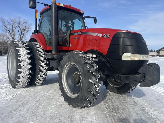 Image of Case IH Magnum 210 equipment image 1