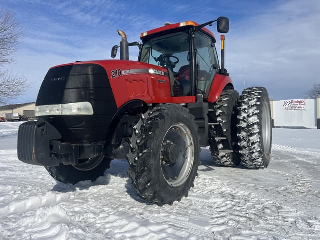 Image of Case IH Magnum 210 equipment image 3