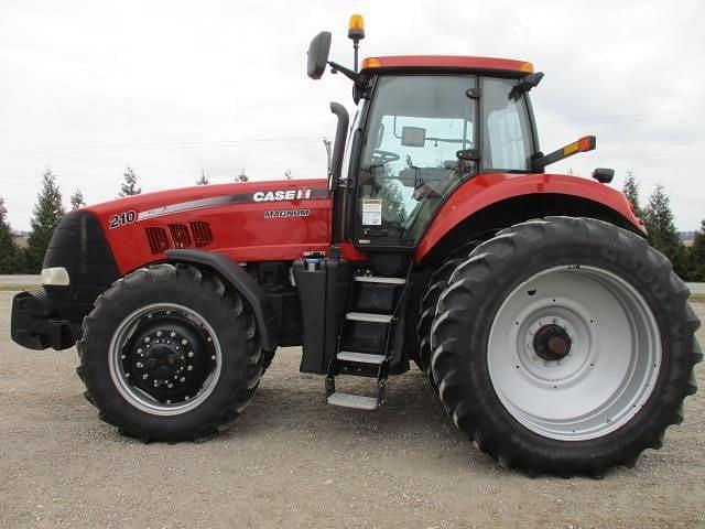 Image of Case IH Magnum 210 equipment image 2