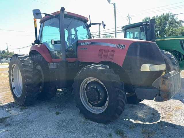 Image of Case IH Magnum 210 equipment image 3