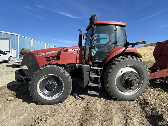 Image of Case IH Magnum 210 equipment image 1