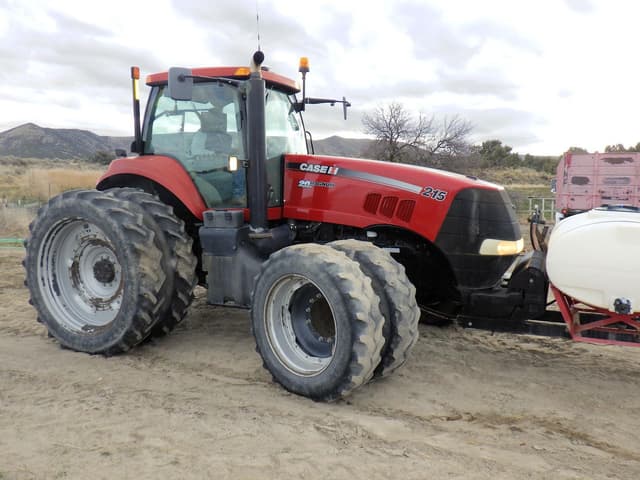 Image of Case IH Magnum 215 equipment image 2