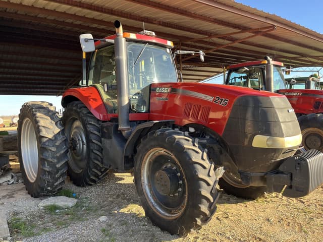 Image of Case IH Magnum 215 equipment image 1