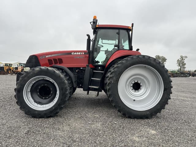 Image of Case IH Magnum 215 equipment image 2