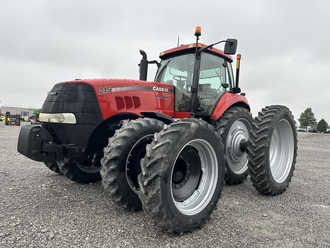 Image of Case IH Magnum 215 Primary image