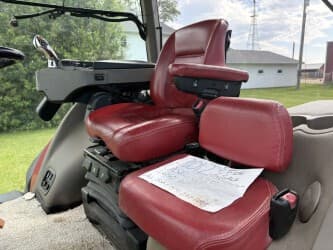 Image of Case IH Magnum 235 equipment image 4