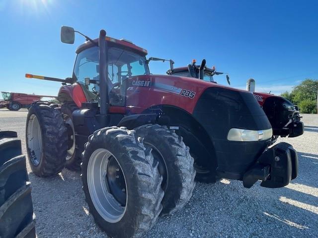 Image of Case IH Magnum 235 Primary image