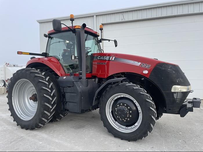 Image of Case IH Magnum 235 Primary image