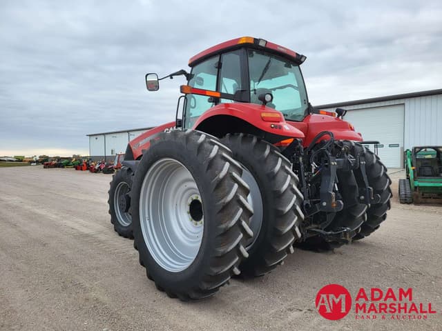 Image of Case IH Magnum 235 equipment image 3