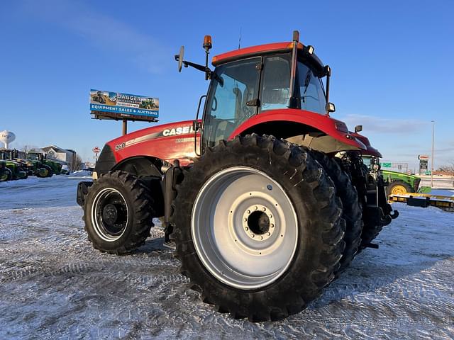 Image of Case IH Magnum 260 equipment image 3