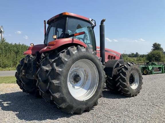 Image of Case IH Magnum 275 equipment image 4