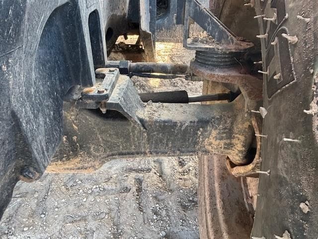 Image of Case IH Magnum 275 equipment image 3