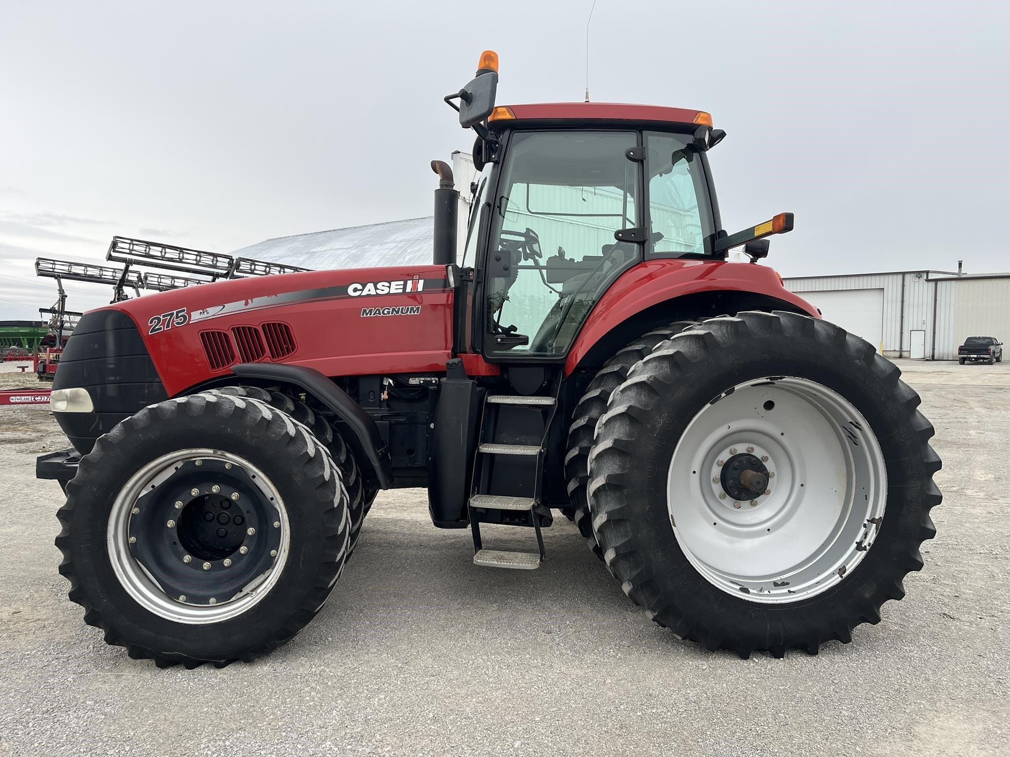 2011 Case IH Magnum 275 Equipment Image0